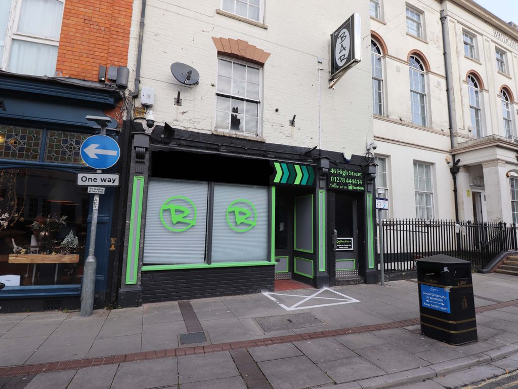 Pub/bar to let in High Street, Bridgwater TA6, £14,000 pa