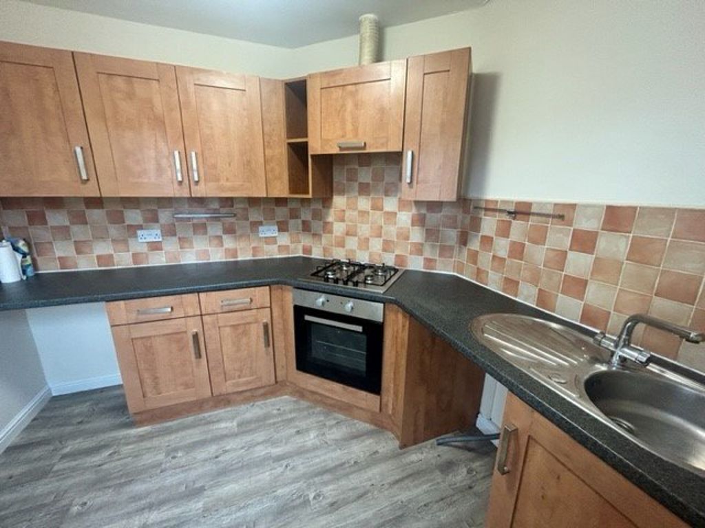 2 bed flat to rent in Oxley Mews, Boldon Colliery NE35, £625 pcm