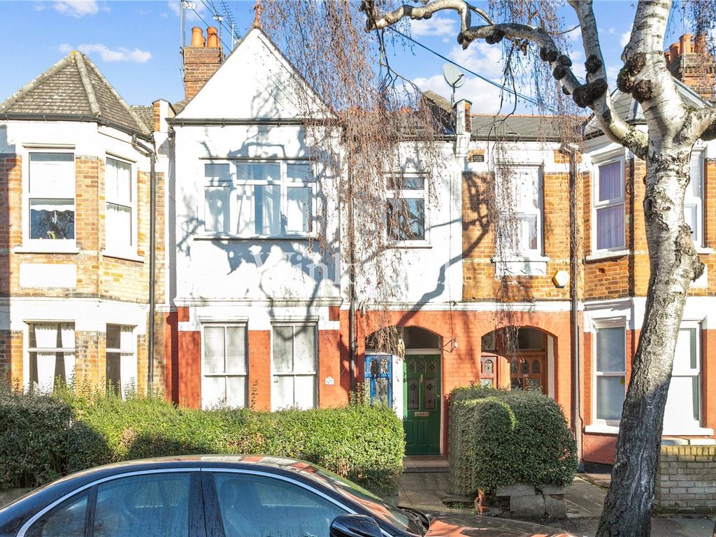 2 bed terraced house for sale in Lyndhurst Road, London N22, £400,000