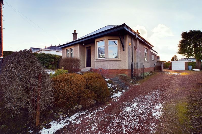 3 bed detached house for sale in Clyde Street, Carluke ML8, £234,995