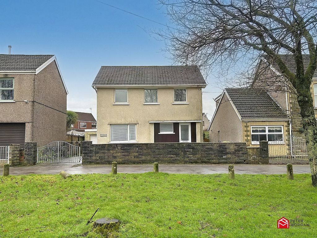 3 bed detached house for sale in Heol Canola, Sarn, Bridgend, Bridgend County. CF32, £275,000