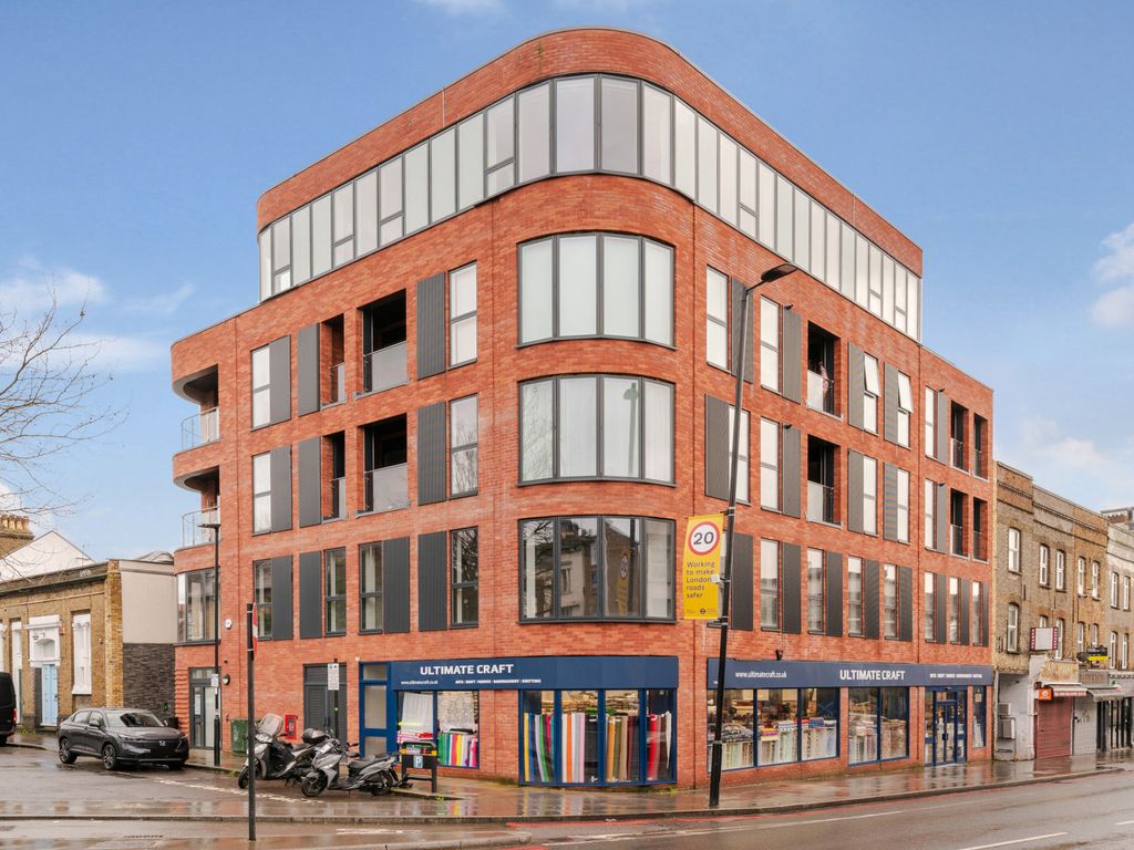 New home, 1 bed flat for sale in Archway Corner, 800 Holloway Road N19, £545,000