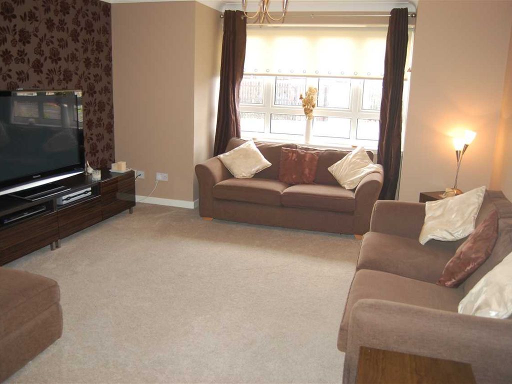 2 bed flat for sale in Scott Place, Bellshill ML4, £89,995