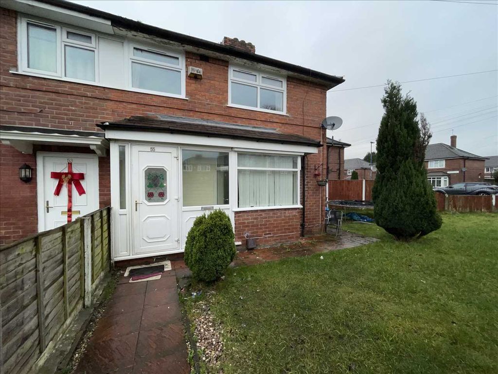 3 bed semi-detached house to rent in Vale Street, Manchester M11, £1,450 pcm