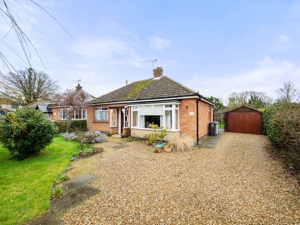 2 bed detached bungalow for sale in Chapel Lane, Sibsey, Boston PE22, £150,000