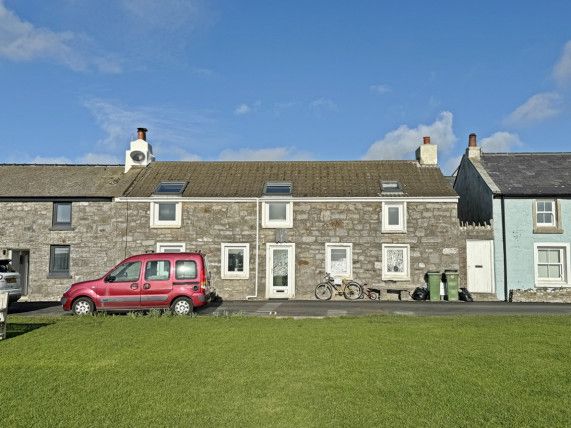 3 bed property for sale in 44-46, Queen Street, Castletown IM9, £385,000