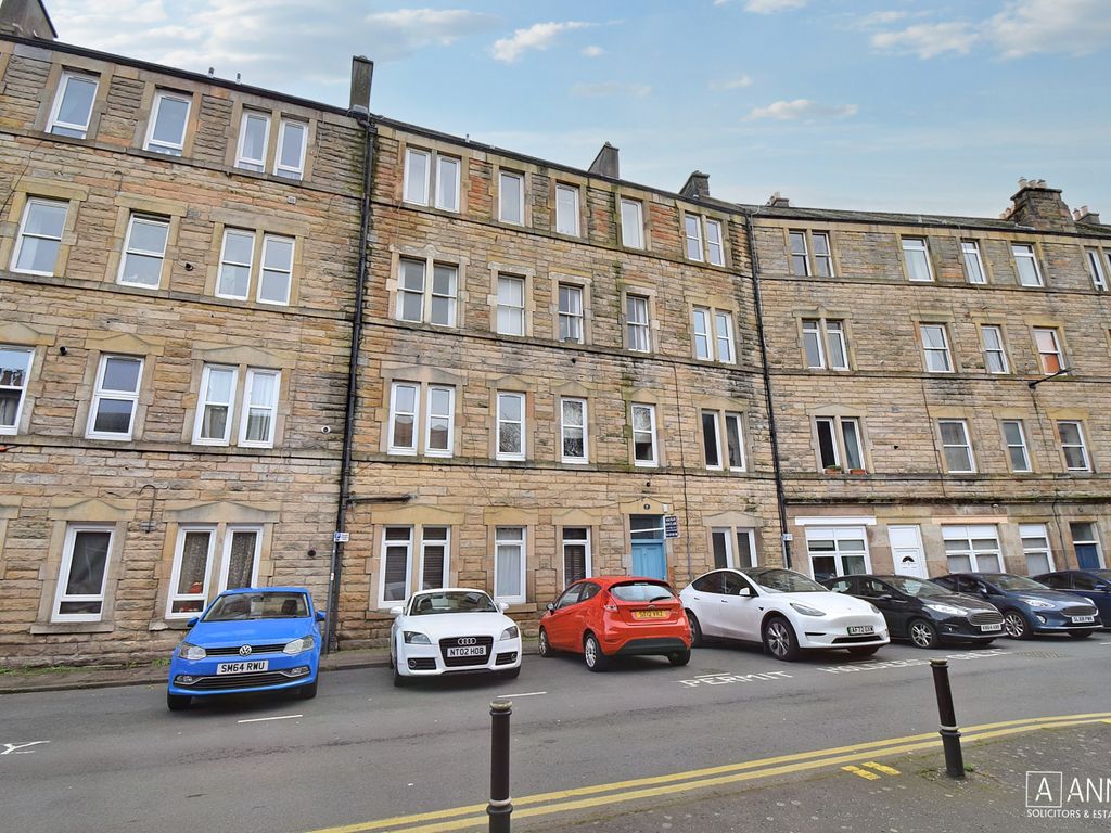 1 bed flat for sale in 7, 1F3 Milton Street, Abbeyhill EH8, £140,000