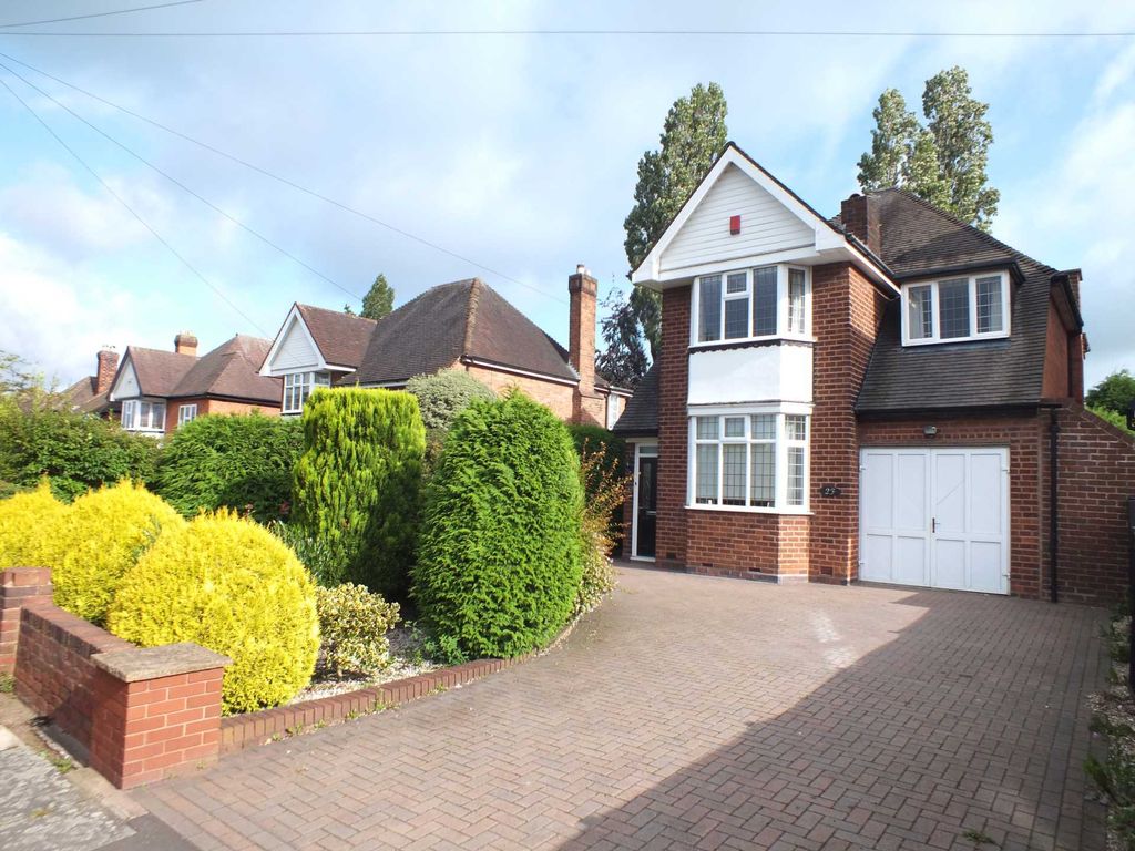 4 bed link detached house to rent in Barnard Road, Sutton Coldfield B75, £1,695 pcm
