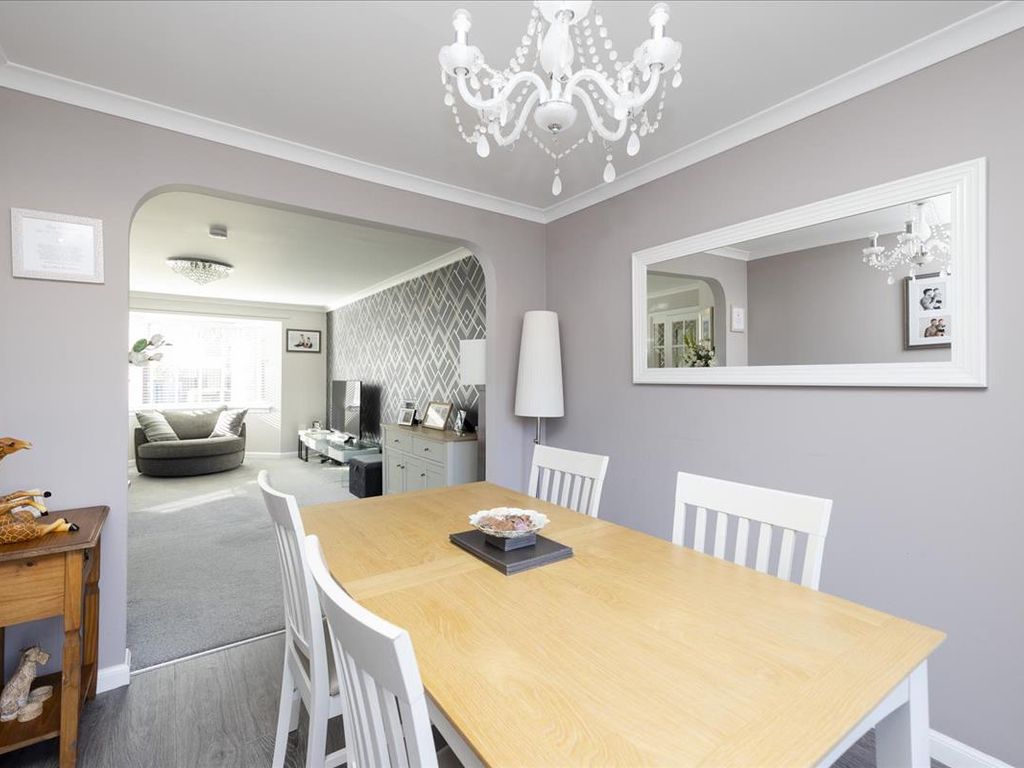 3 bed detached house for sale in 12 Old Star Road, Newtongrange EH22, £300,000