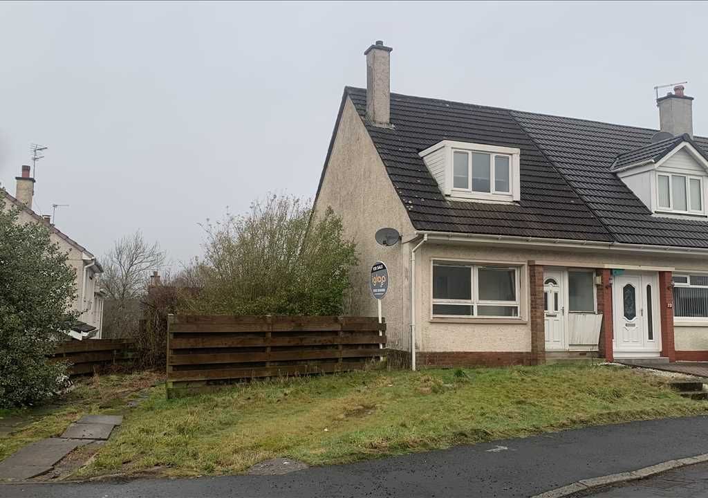 2 bed end terrace house for sale in Cantieslaw Drive, East Kilbride, Glasgow G74, £110,000