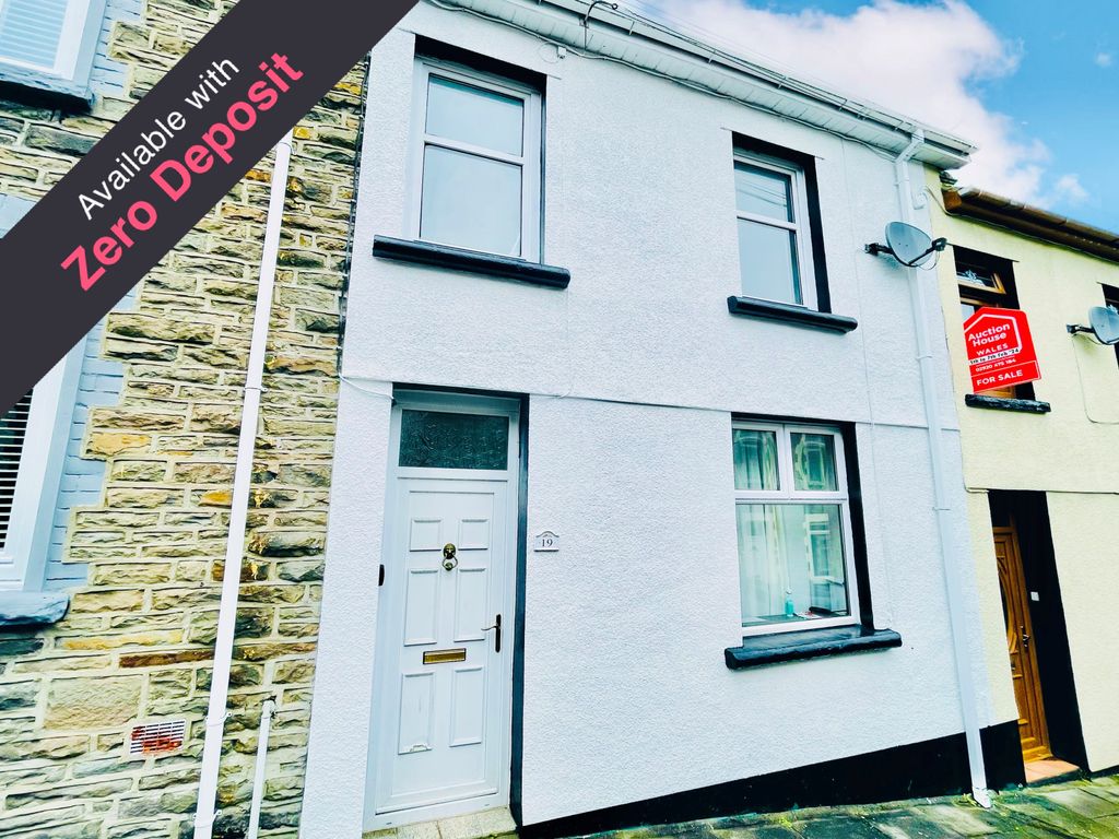 3 bed terraced house to rent in Fell Street, Treharris CF46, £750 pcm