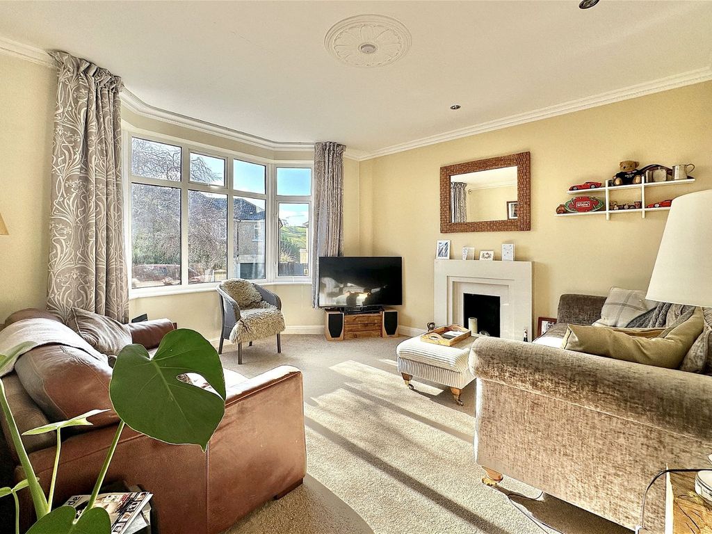 3 bed detached house for sale in Haviland Grove, Bath BA1, £700,000