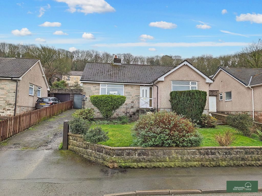 3 bed bungalow for sale in Littlefields Avenue, Banwell BS29, £355,000