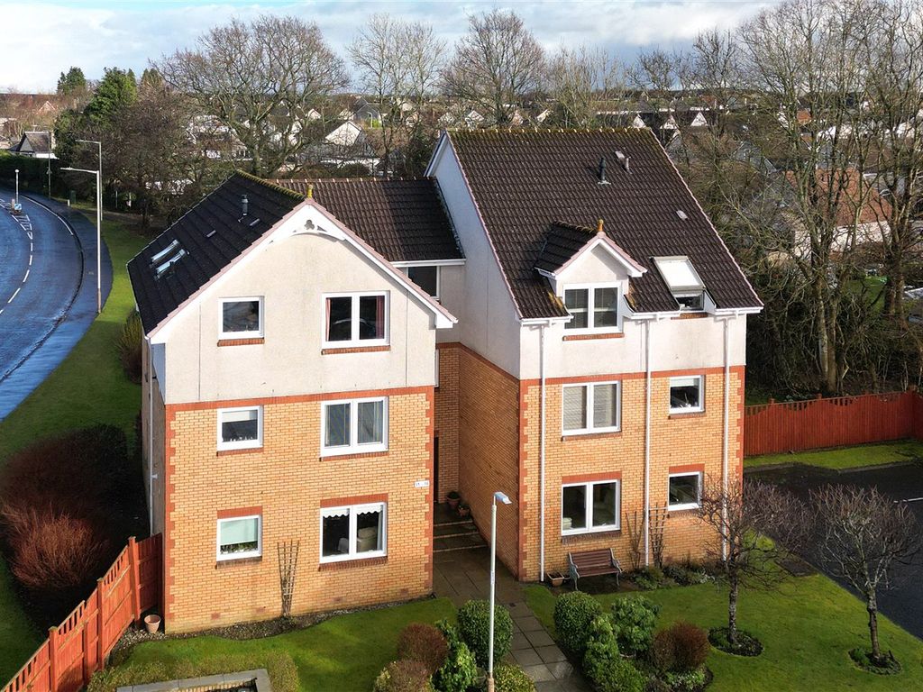 2 bed flat for sale in Jedburgh Place, Perth PH1, £145,000