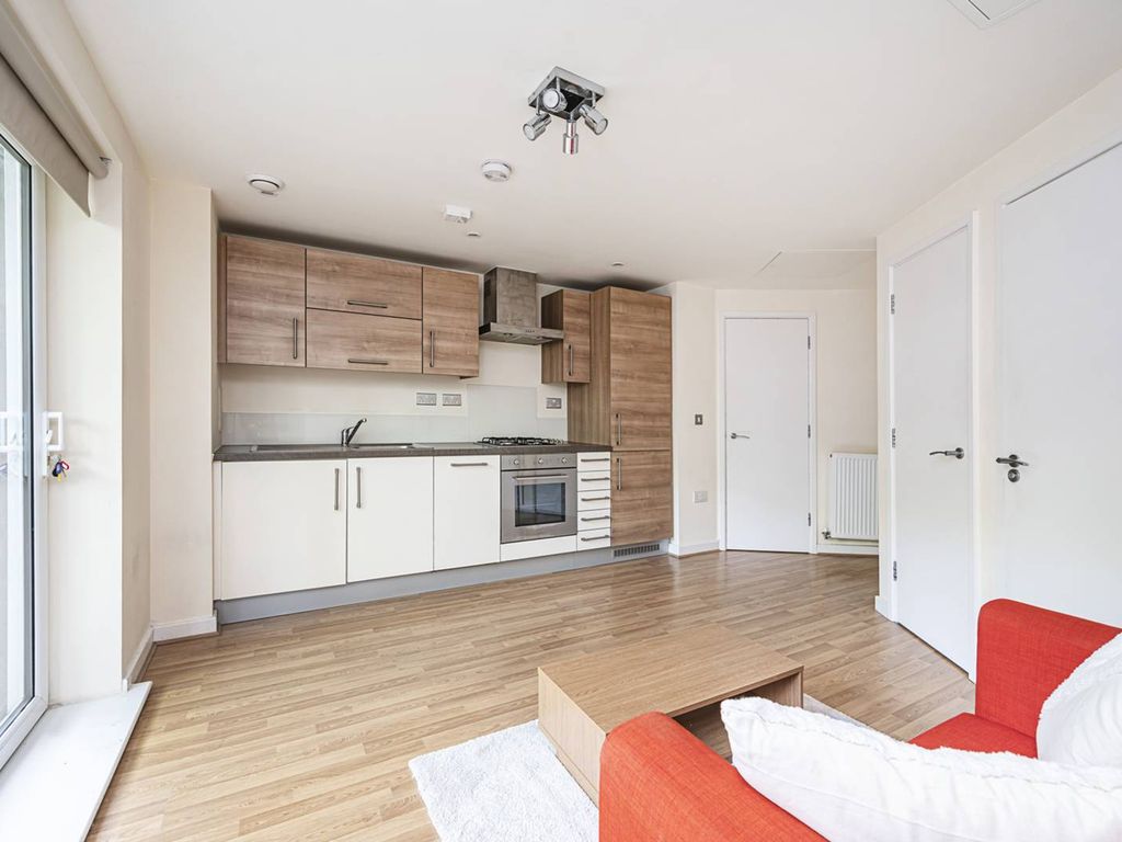 Studio to rent in Portia Way, Mile End, London E3, £1,600 pcm