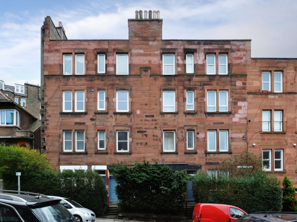 1 bed flat for sale in Broughton Road, Bonnington, Edinburgh EH7, £170,000