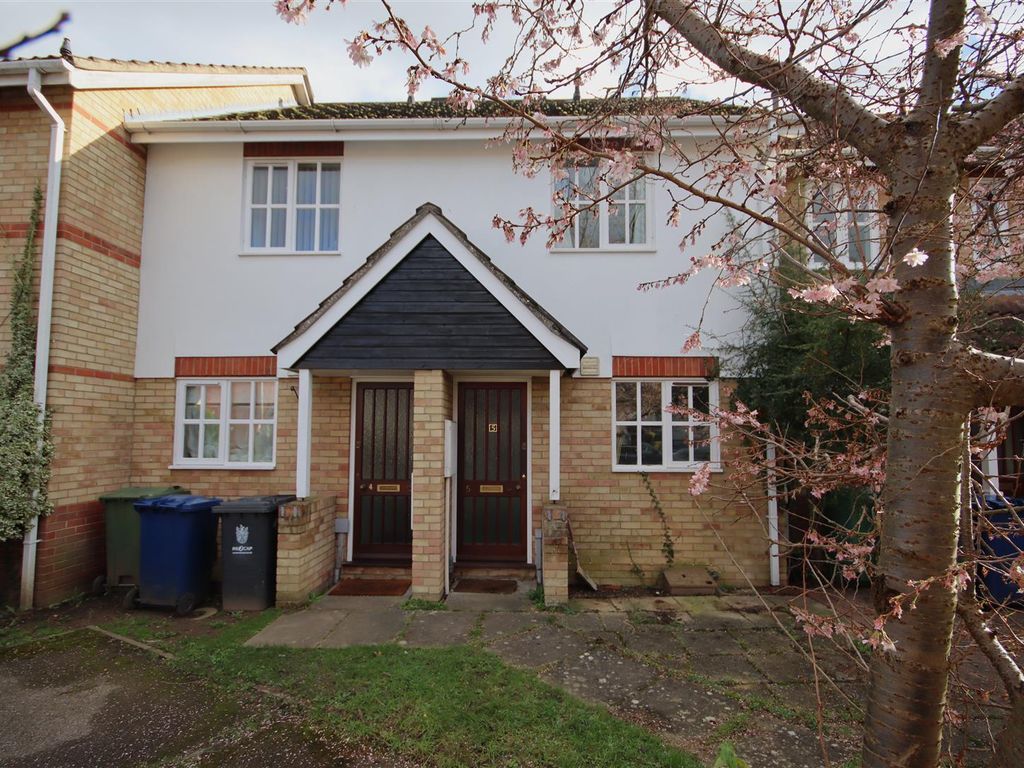 2 bed property to rent in Wheelers, Great Shelford, Cambridge CB22, £1,350 pcm