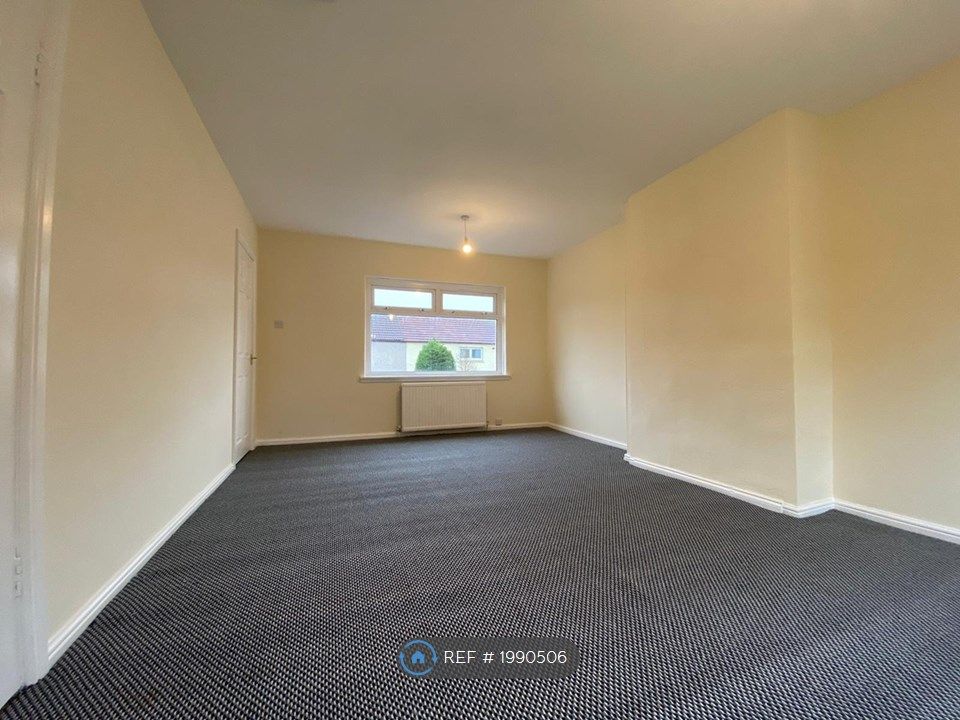 3 bed terraced house to rent in Hamilton Crescent, Stevenston KA20, £600 pcm