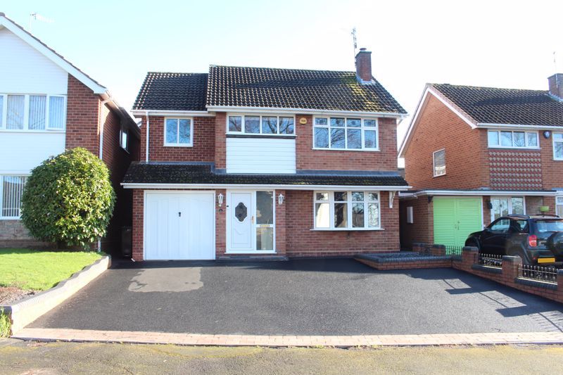 4 bed detached house for sale in Milford Close, Wordsley, Stourbridge DY8, £385,000