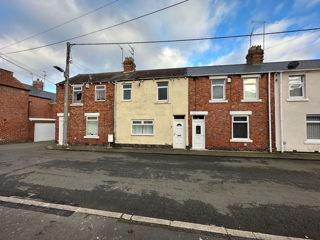 3 bed terraced house for sale in Poplar Street, Chester Le Street DH3, £70,000