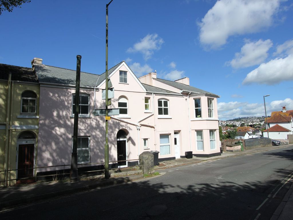 1 bed flat for sale in Roundham Road, Paignton TQ4, £79,950