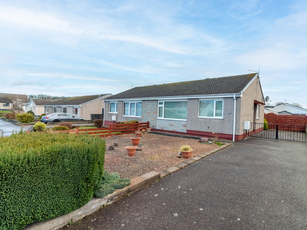 2 bed semi-detached bungalow for sale in Laws Place, Monifieth, Dundee DD5, £160,000