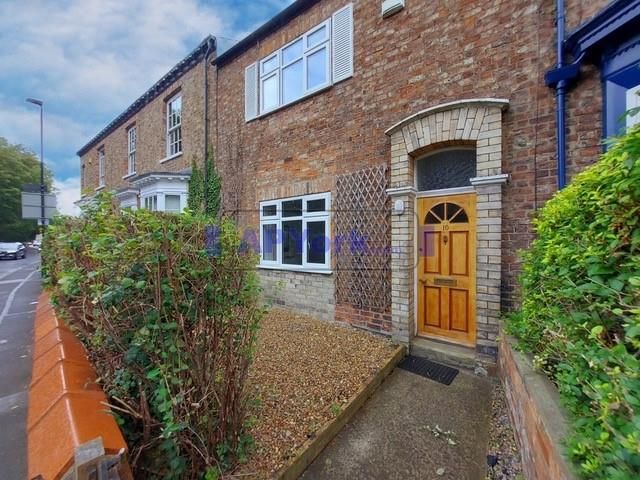 4 bed terraced house for sale in Haxby Road, York YO31, £400,000