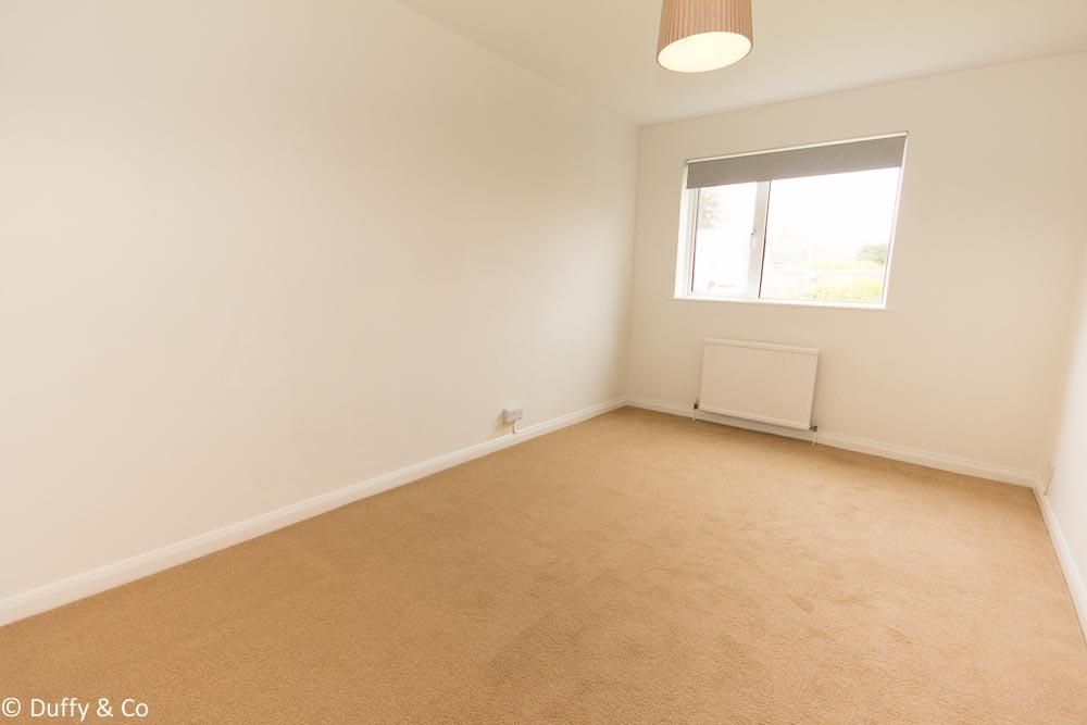 2 bed flat for sale in Arbor Court, Heath Road, Haywards Heath RH16, £235,000
