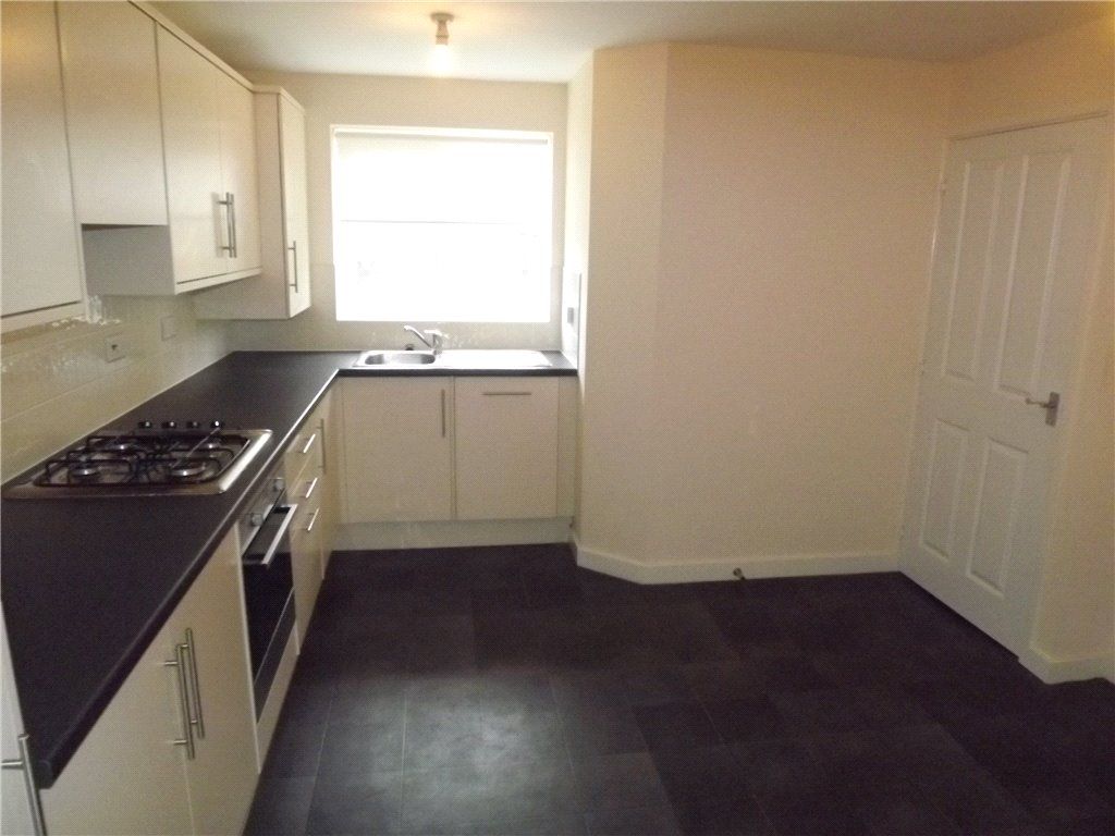 3 bed terraced house to rent in Church Square, Brandon DH7, £725 pcm