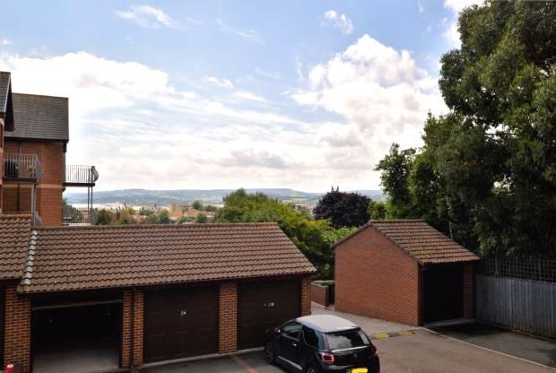 2 bed flat for sale in Raddenstile Lane, Exmouth, Devon EX8, £187,500