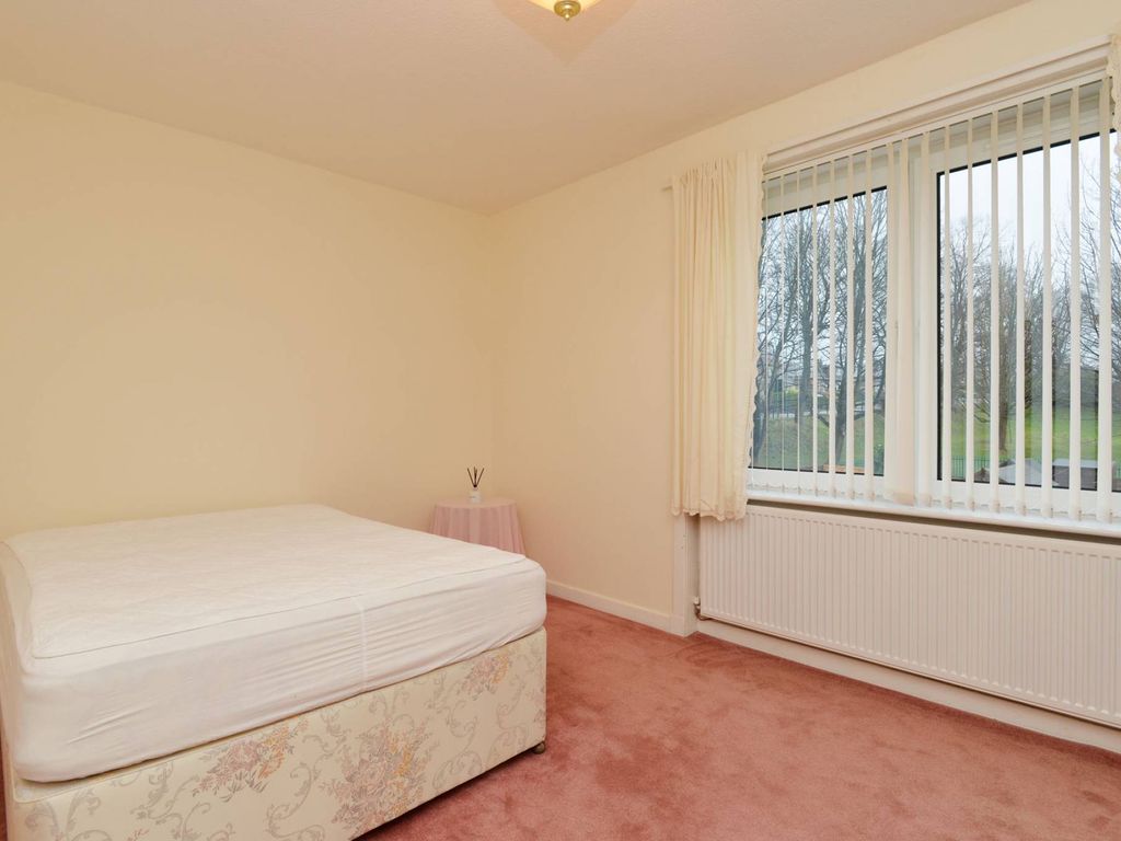 2 bed flat for sale in Northfield Broadway, Northfield, Edinburgh EH8, £160,000