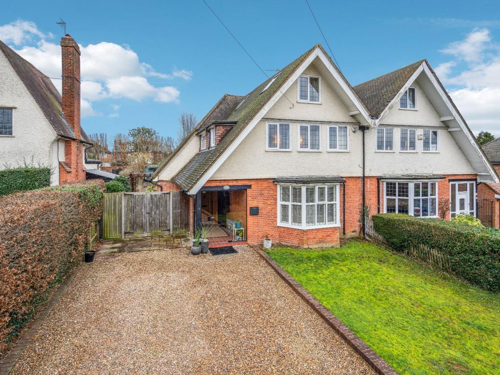 5 bed semi-detached house for sale in Eskdale Avenue, Chesham, Buckinghamshire HP5, £895,000