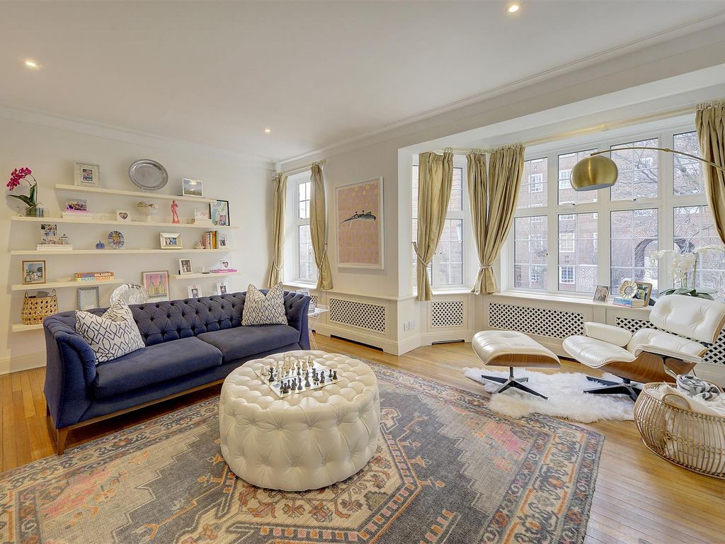 4 bed property for sale in Flood Street, Chelsea SW3, £4,250,000