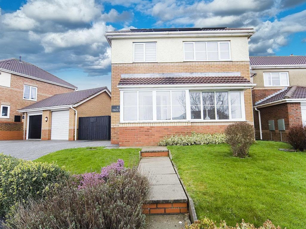 3 bed detached house for sale in Willerby Grove, Peterlee SR8, £229,999