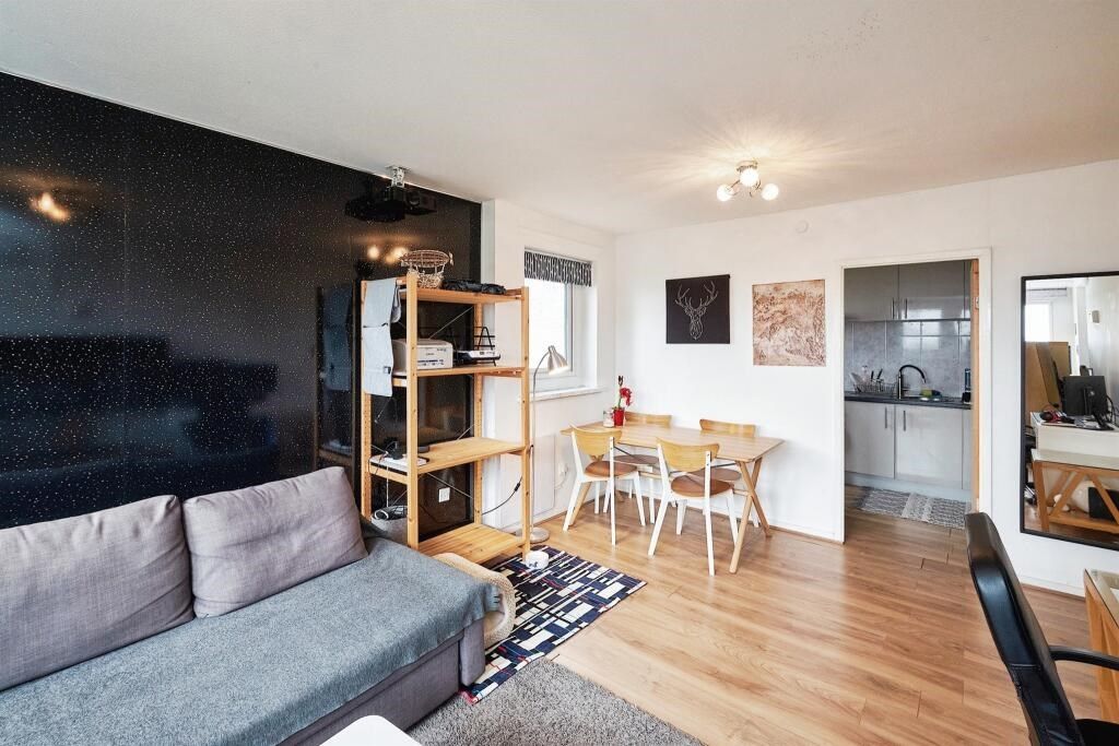 1 bed flat for sale in Brindley Drive, Birmingham B1, £113,000