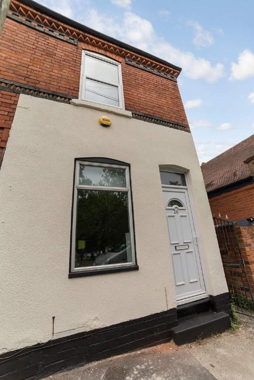 2 bed terraced house to rent in Gladstone Street, Forest Fields, Nottingham NG7, £1,255 pcm