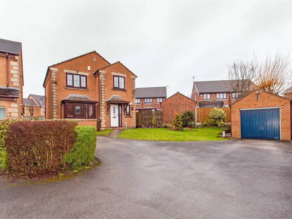 3 bed detached house for sale in Newtons Croft Crescent, Barlborough, Chesterfield S43, £295,000