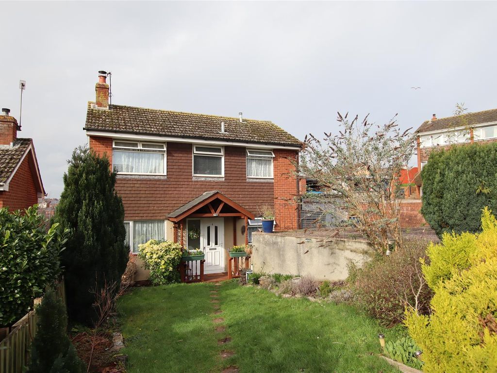 3 bed detached house for sale in Aller Vale Close, Exeter EX2, £335,000
