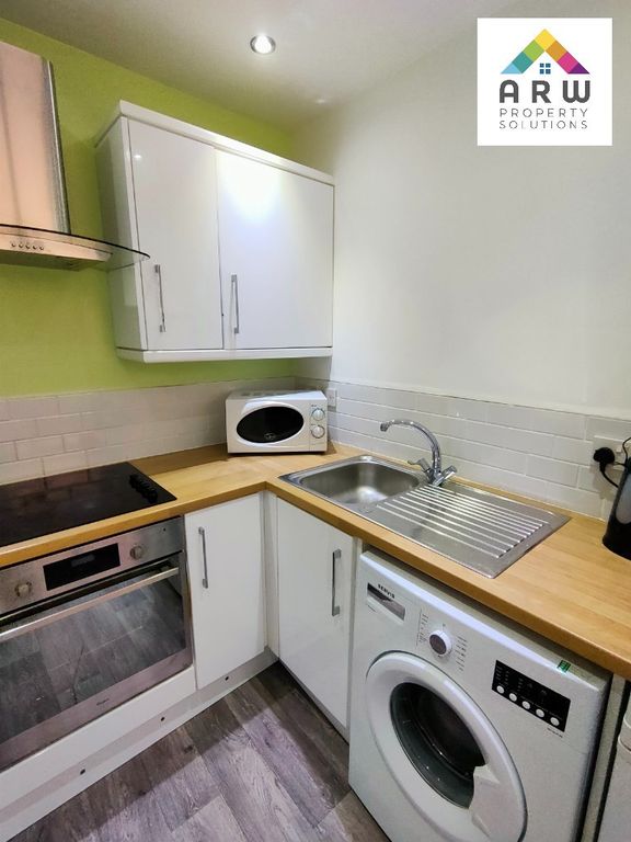 2 bed flat to rent in 12 Upper Parliament Street, Liverpool, Merseyside L8, £607 pcm