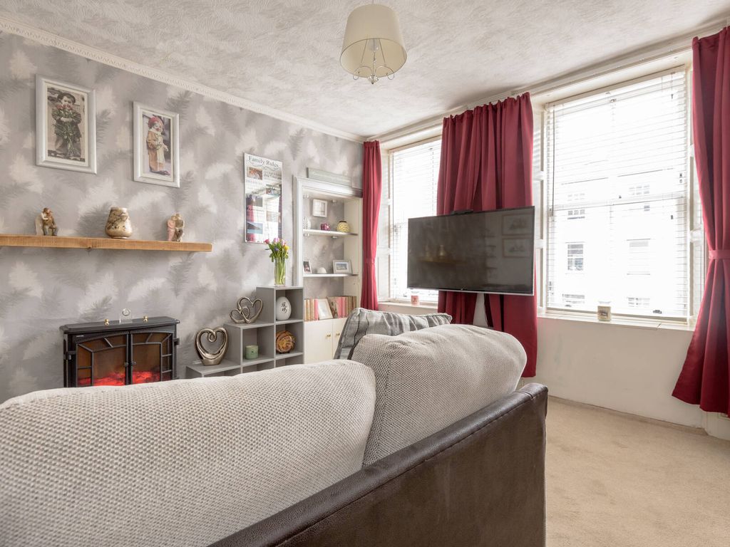 1 bed flat for sale in Bottom Flat, 57 High Street, Dunbar EH42, £112,500
