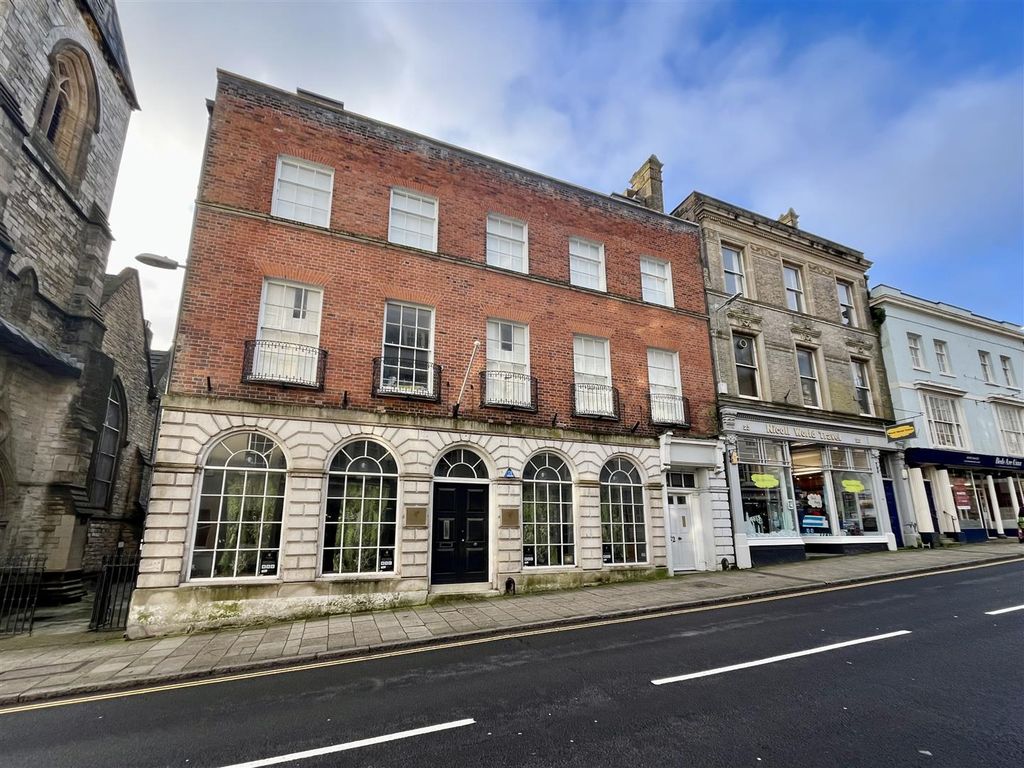 1 bed flat to rent in Flat 4, 22 High East Street, Dorchester DT1, £850 pcm