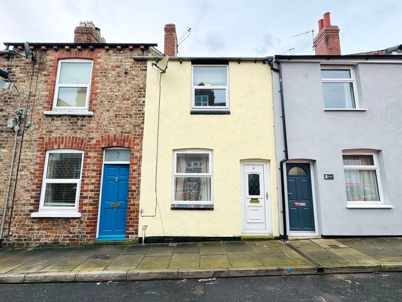 2 bed terraced house for sale in Montague Street, South Bank, York YO23, £247,500