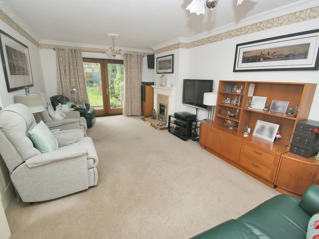 4 bed detached house for sale in Shortcroft, Bishop's Stortford CM23, £800,000