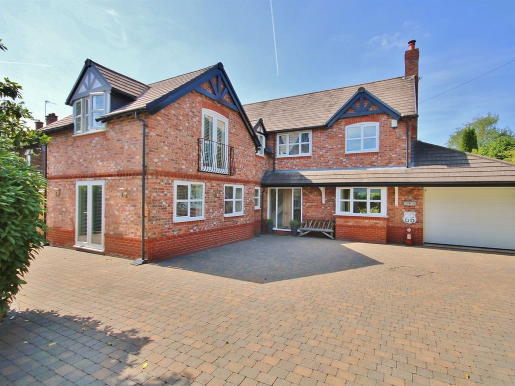 5 bed detached house for sale in Moor Lane, Wilmslow SK9, £1,075,000