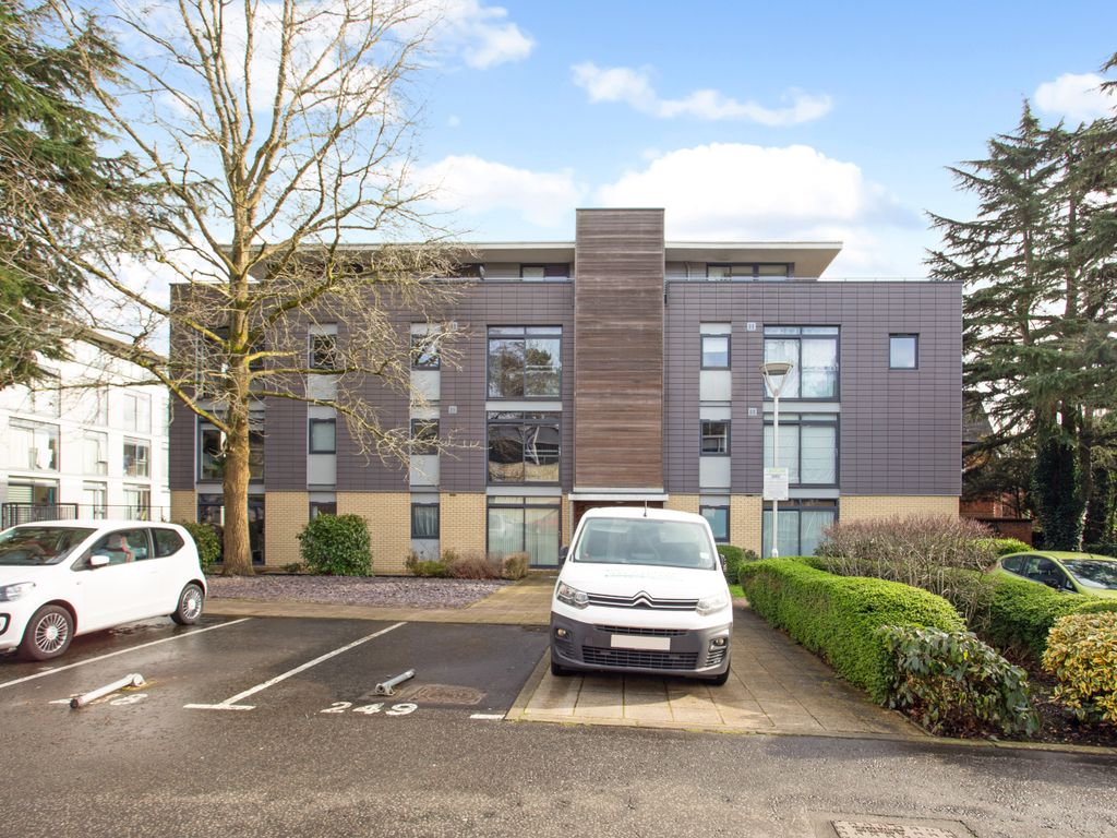 1 bed flat for sale in Hatfield Road, St. Albans AL1, £295,000