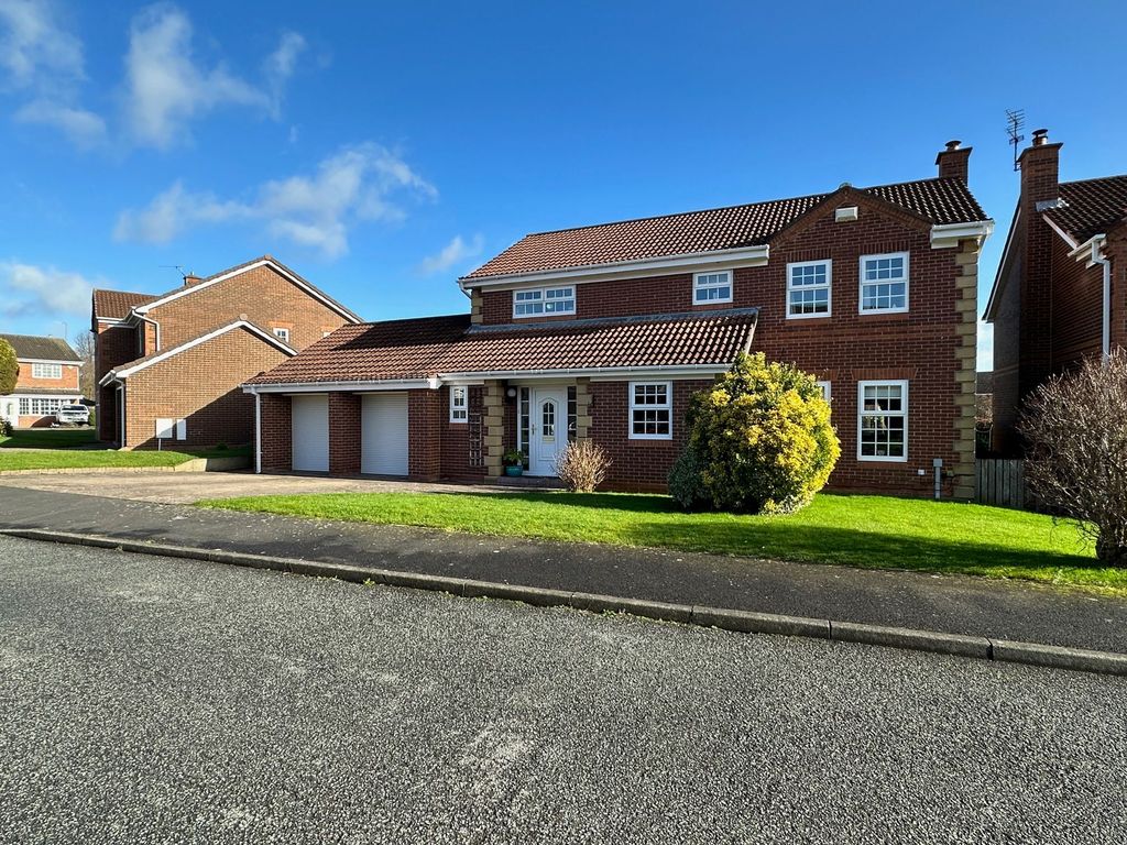 4 bed detached house for sale in Denwick Close, Chester Le Street DH2, £440,000