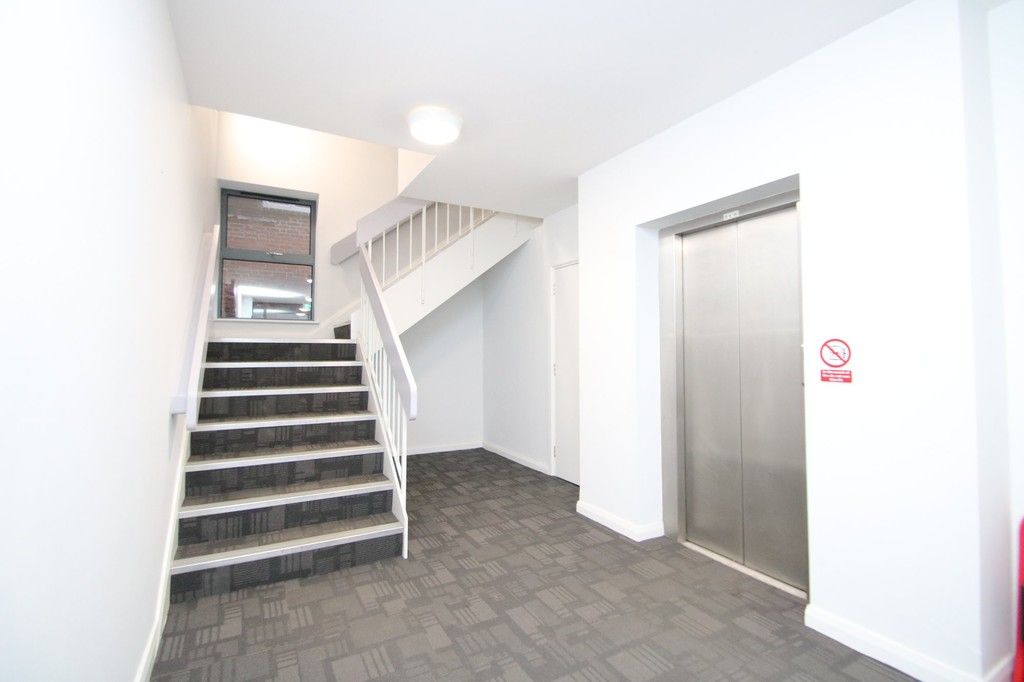 2 bed flat for sale in Ratcliffe Street, Atherstone CV9, £169,950
