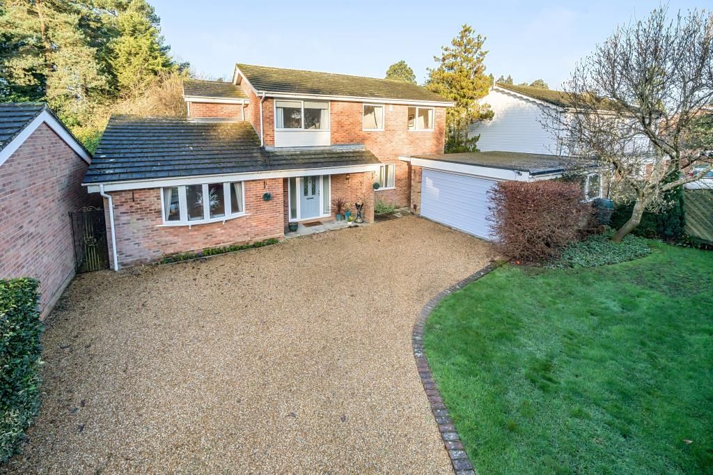 4 bed detached house for sale in Camberley, Surrey GU15, £750,000