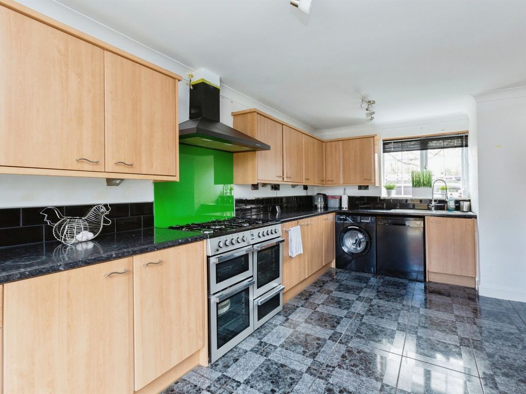 3 bed terraced house for sale in France Furlong, Great Linford, Milton Keynes MK14, £325,000