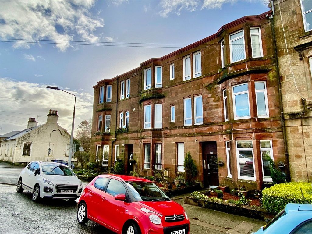 2 bed flat for sale in East Argyle Street, Helensburgh, Argyll And Bute G84, £90,000